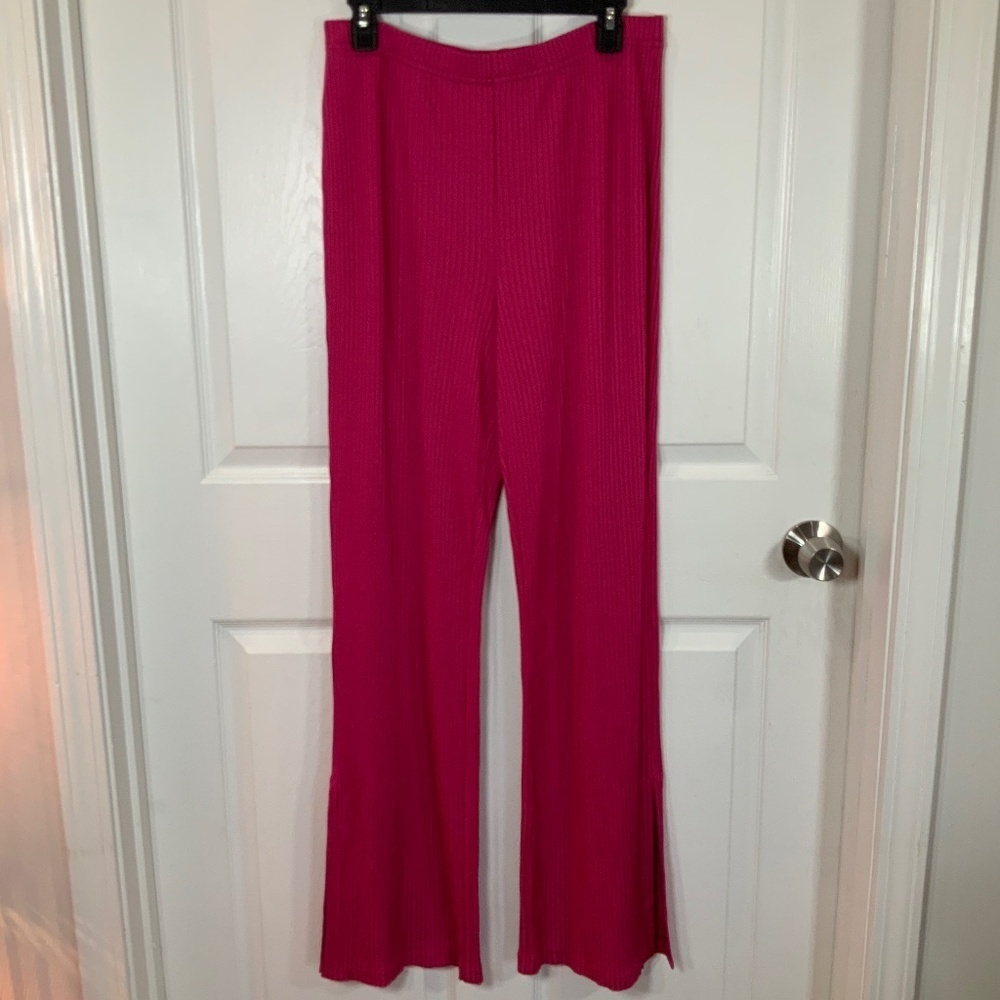 St. John Cherry Santana Knit Wide Leg Ribbed Luxury Chic Resort Pants Size Large